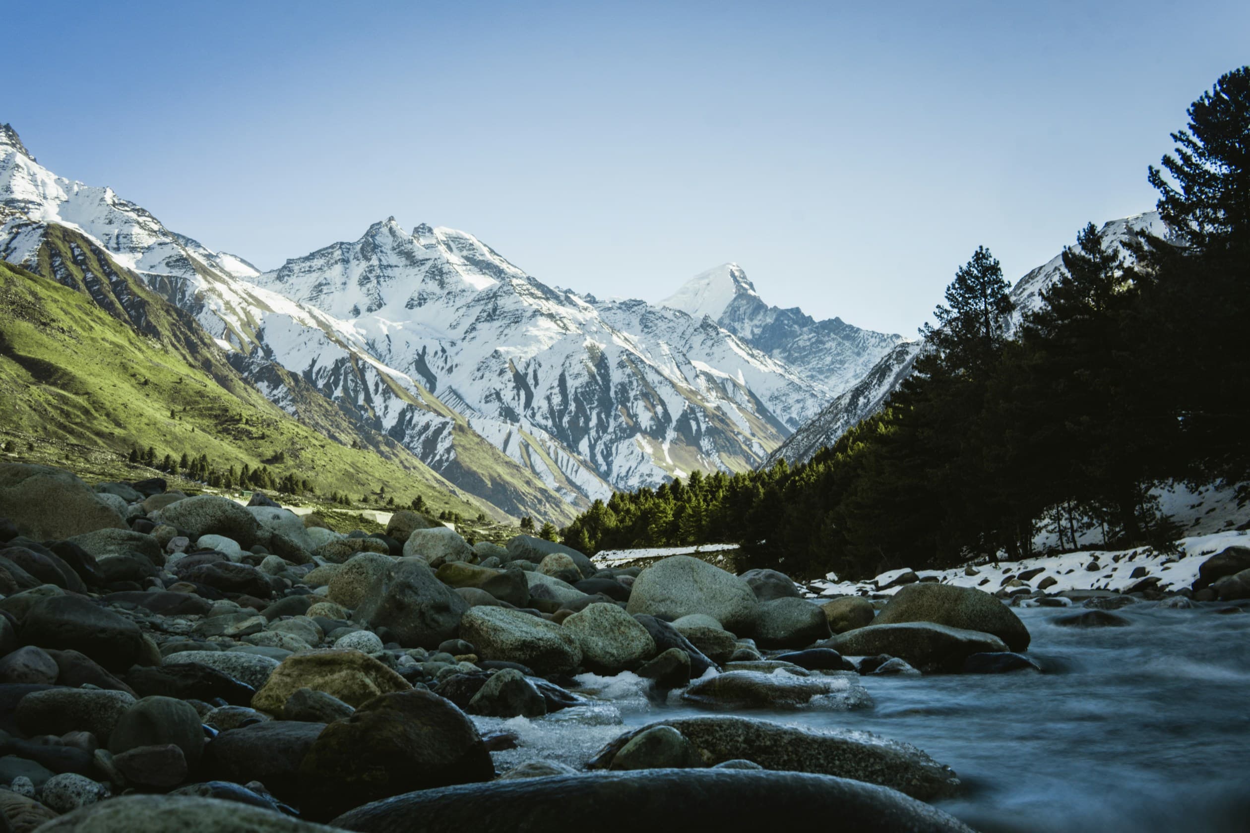 Lukla mountain scenery